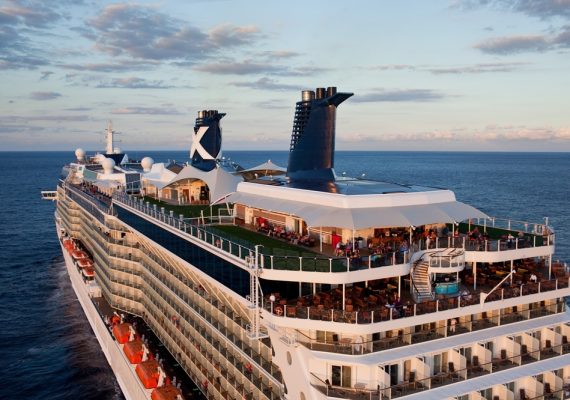 Лайнер «Celebrity Eclipse»